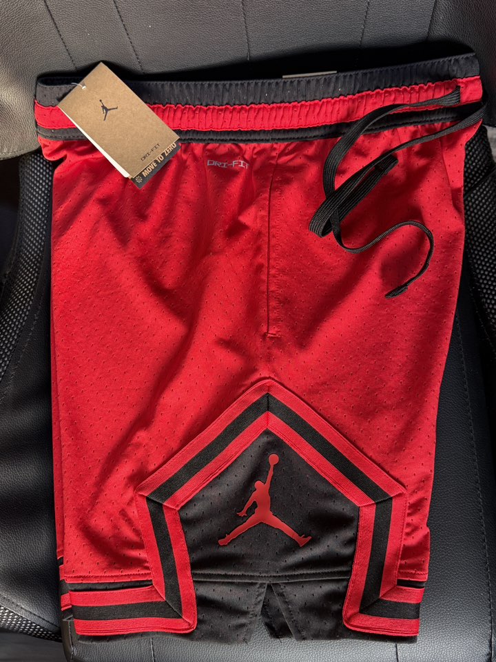 Red Black Diamond